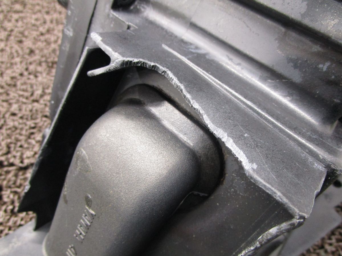 DT230ランツァ エアクリーナーボックス □A9234！4TP ヤマハ 【 4TP