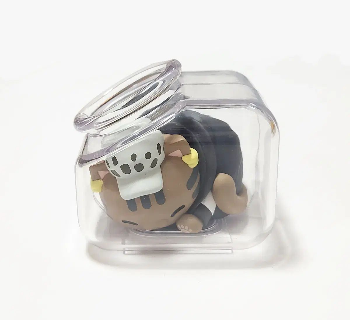 ワンピース おやすみニャンピース トラファルガー・ロー ONE PIECE トラファルガー・ロー にゃんぴす おやすみーにゃん 【公式