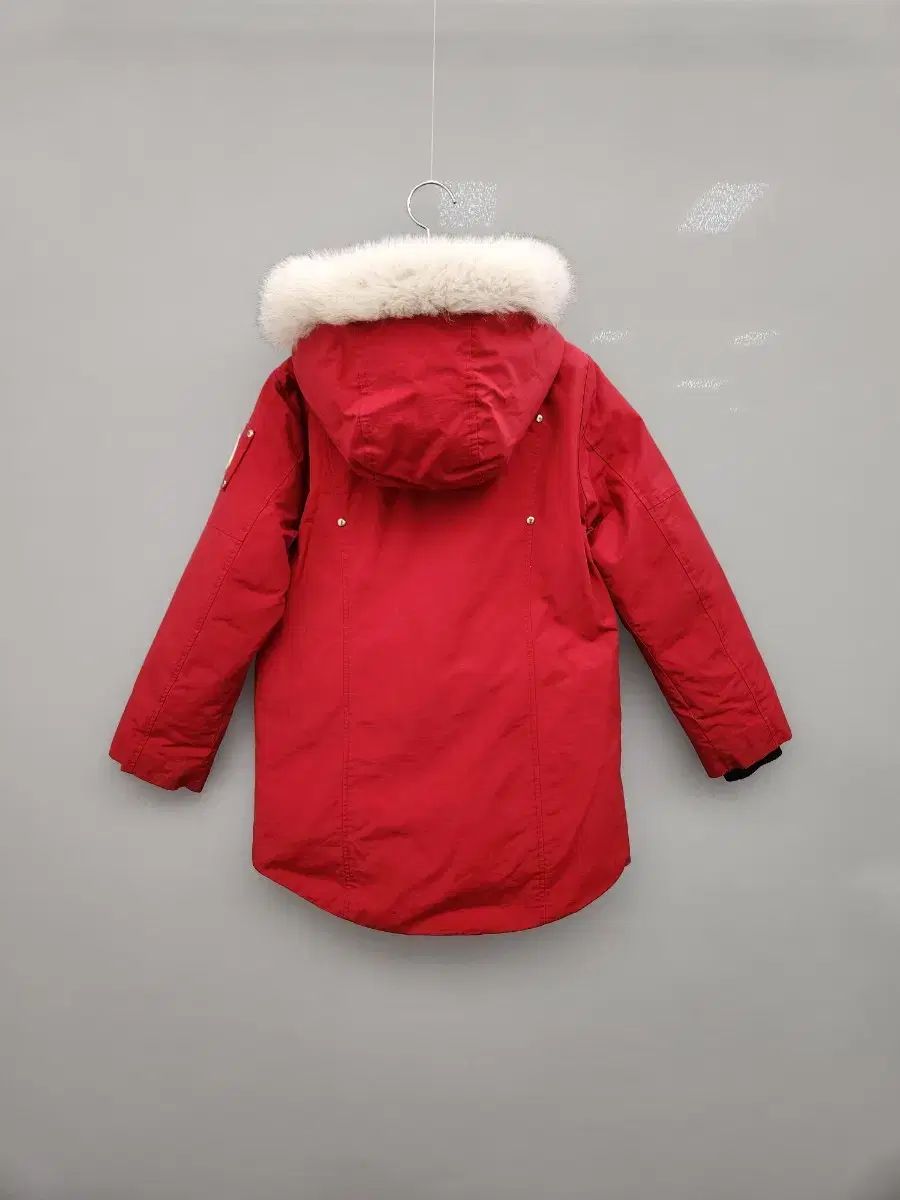 ムースナックル ダウンジャケット