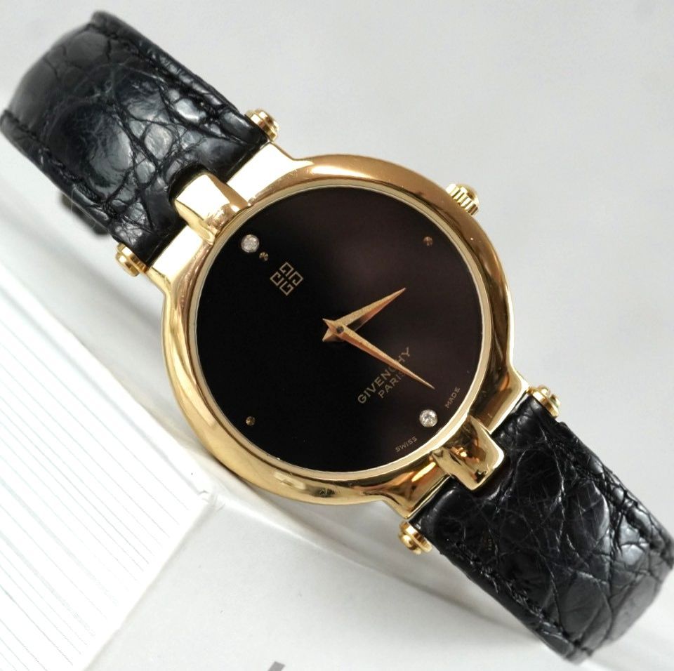 ヴィンテージGIVENCHY ゴールド レディース時計　稼働品 電池交換済 新品電池交換済】 GIVENCHY PARIS ジバンシー Swiss Made Quartz