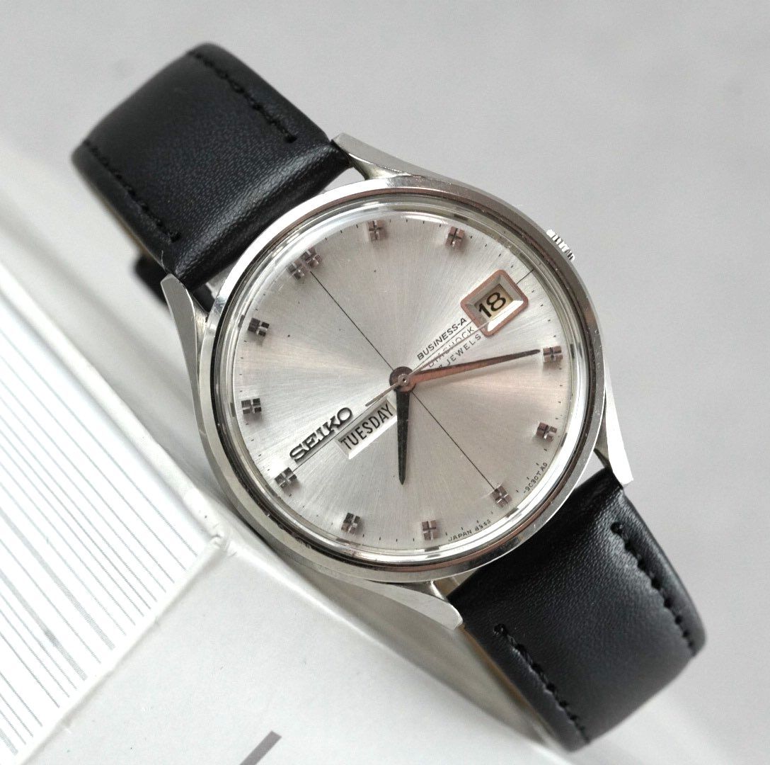 SEIKO Business A セイコー ビジネスA 27石 自動巻き automatic Vintage Watch 1960年代 ヴィンテージ アンティーク 腕時計 デイデイト Diashock デザイン シルバー