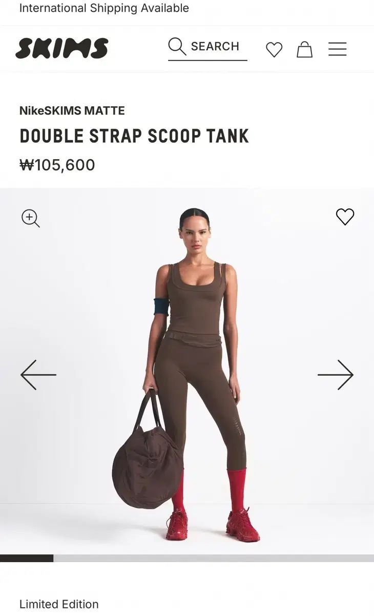 Aページ スキームス NIKE 購入