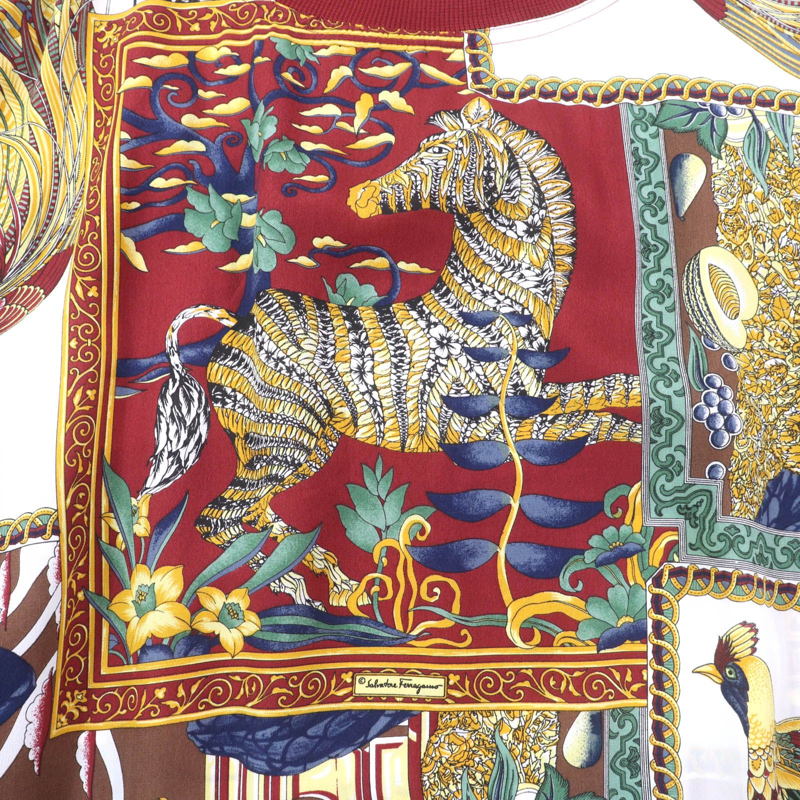 未使用品☆Salvatore Ferragamo サルヴァトーレフェラガモ シルク100