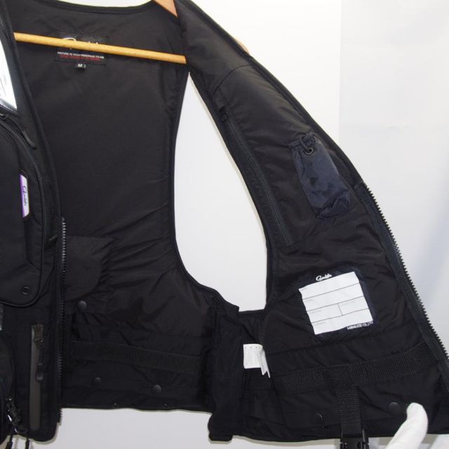  Gamakatsu がまかつ アルテマシールド フローティングベスト GM 2197 Mサイズ アテンダーIII ∴WS 2428 ライフジャケット ウェア