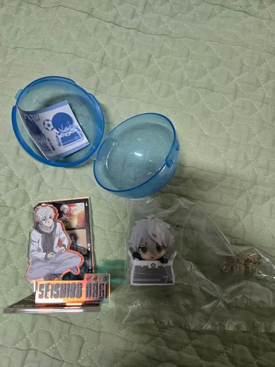 凪アクリルスタンド + ガチャ