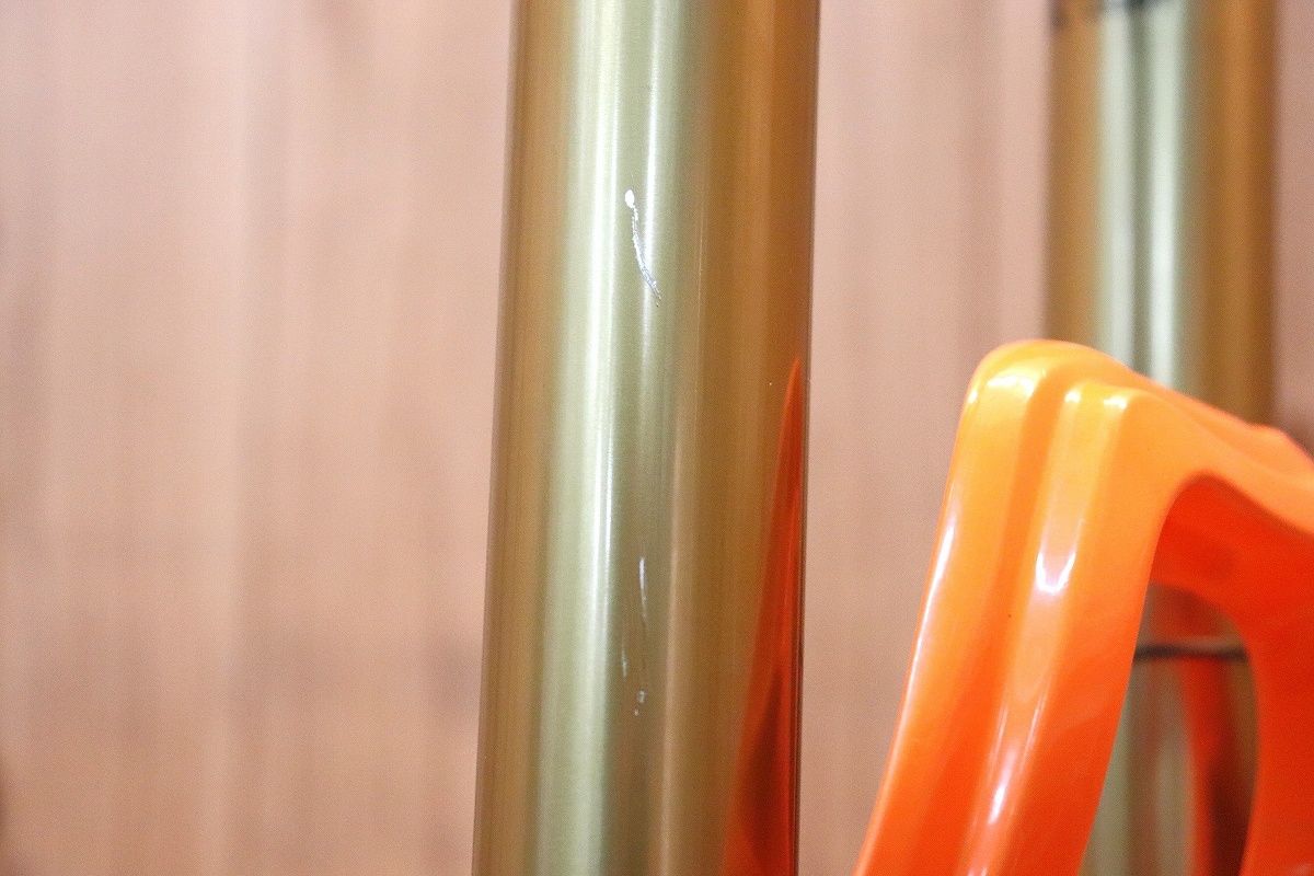 2 サスペンションフロントフォーク