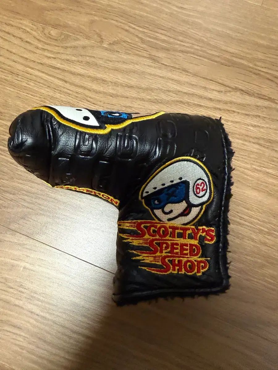 Scotty Cameron スコッティ キャメロン ジャニー レーサー ミッド パター COVER ブラック