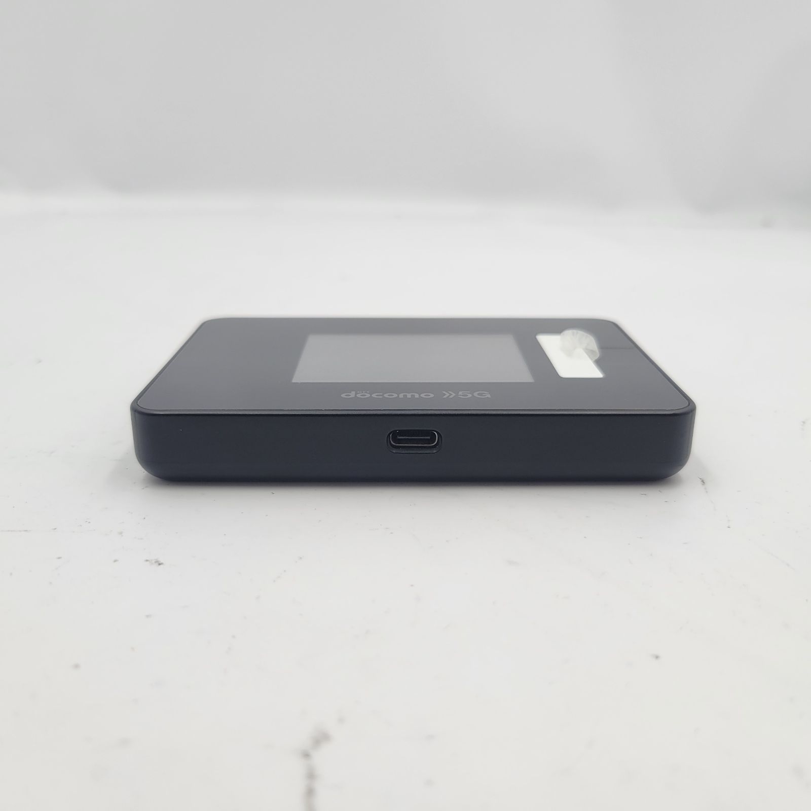 SHARP Wi-Fi STATION SH-52 B docomo ブラック RM 841