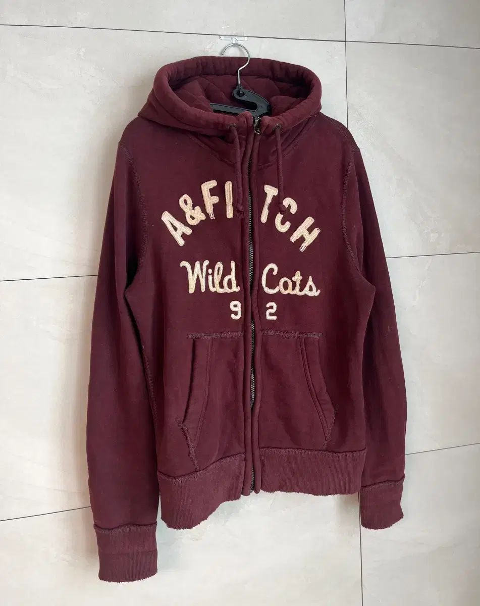 アバクロンビー A F フードジップアップ バーガンディ S