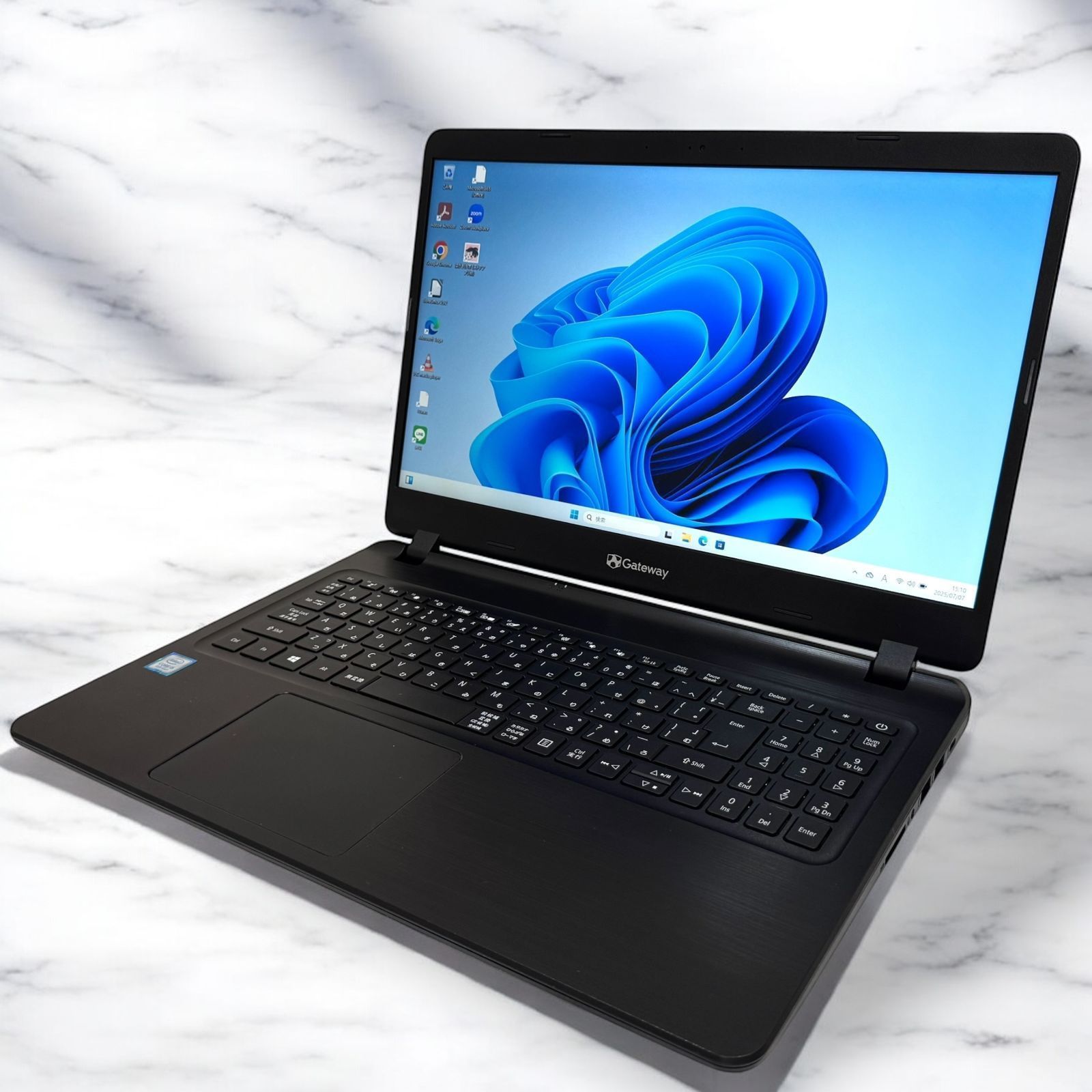 緊急入荷❗️】Windows11正規対応 薄型 ノートパソコン 第8世代i5 新品