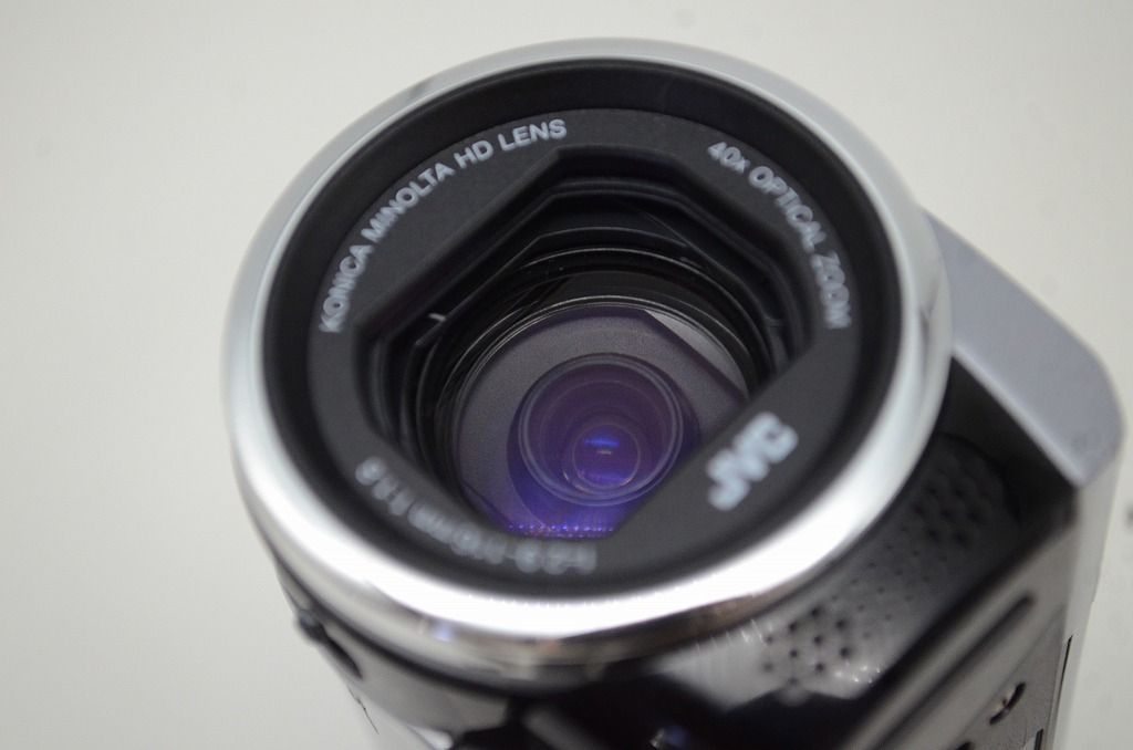 デジタルビデオカメラ