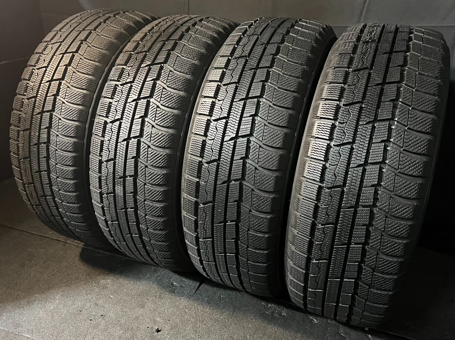 約9～9 5分山 トーヨー TOYO ウィンタートランパス Winter TX 205 60 R 16 4本 h_829