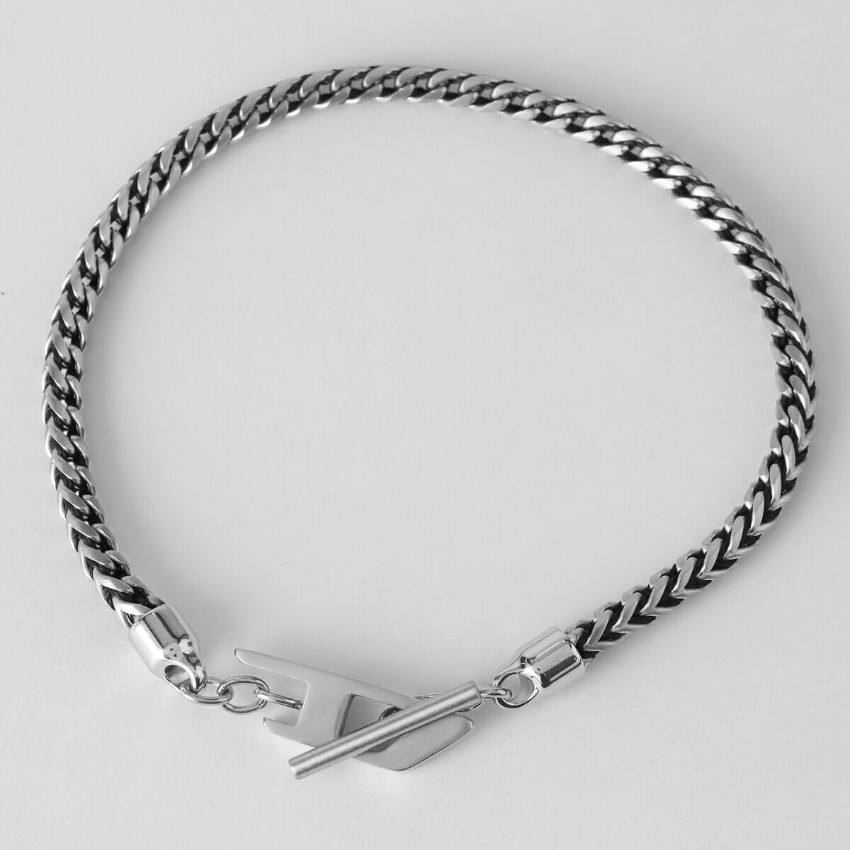 【新品】DIESEL シルバー チェーンブレスレット 新品 ディーゼル DIESEL ブレスレット チェーンブレスレット シルバー
