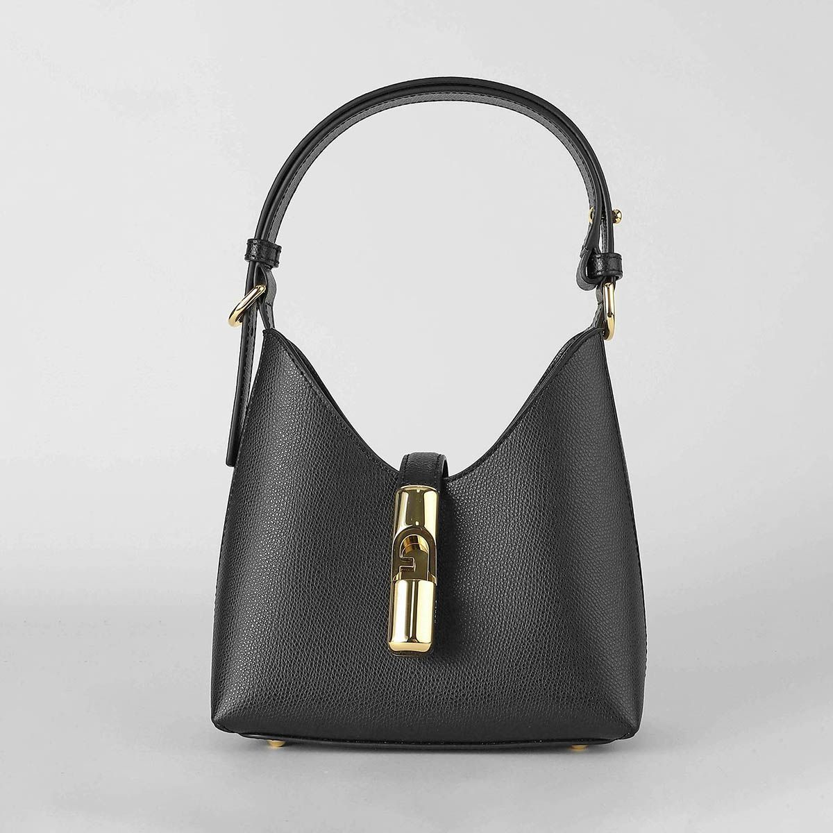 新品 フルラ FURLA ハンドバッグ イリデ HOBO BAG ネロ - メルカリ