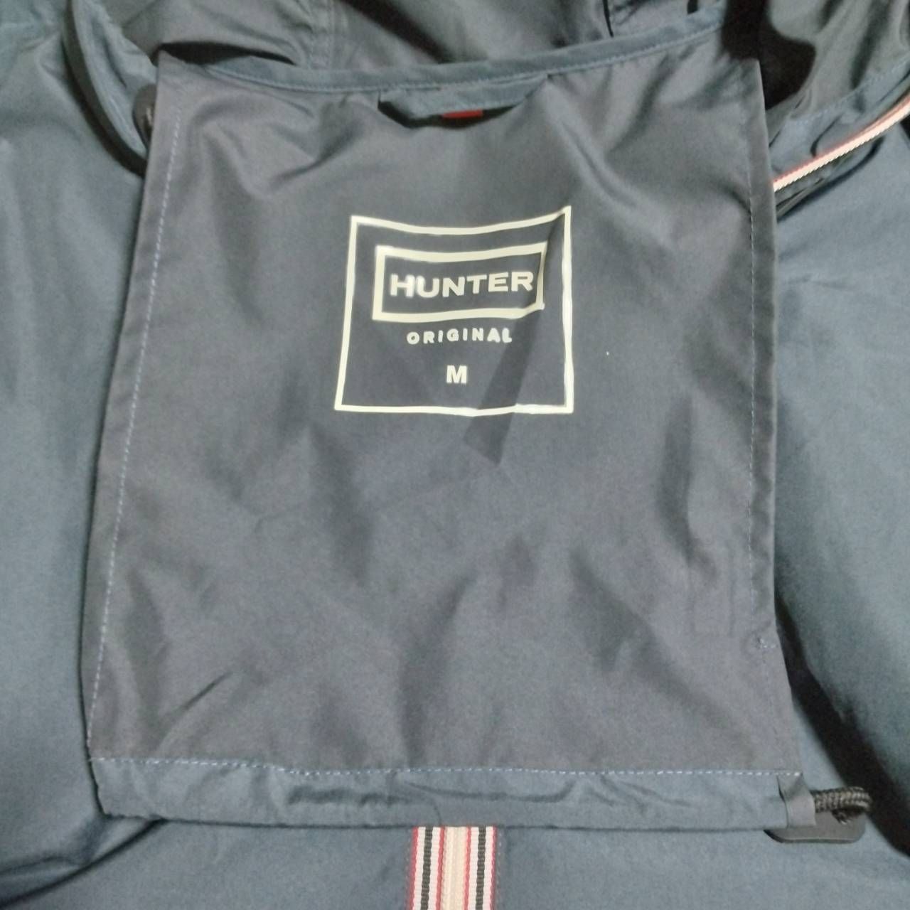 ZM1674 HUNTER ハンター ポータブル軽量パーカー 持ち運び