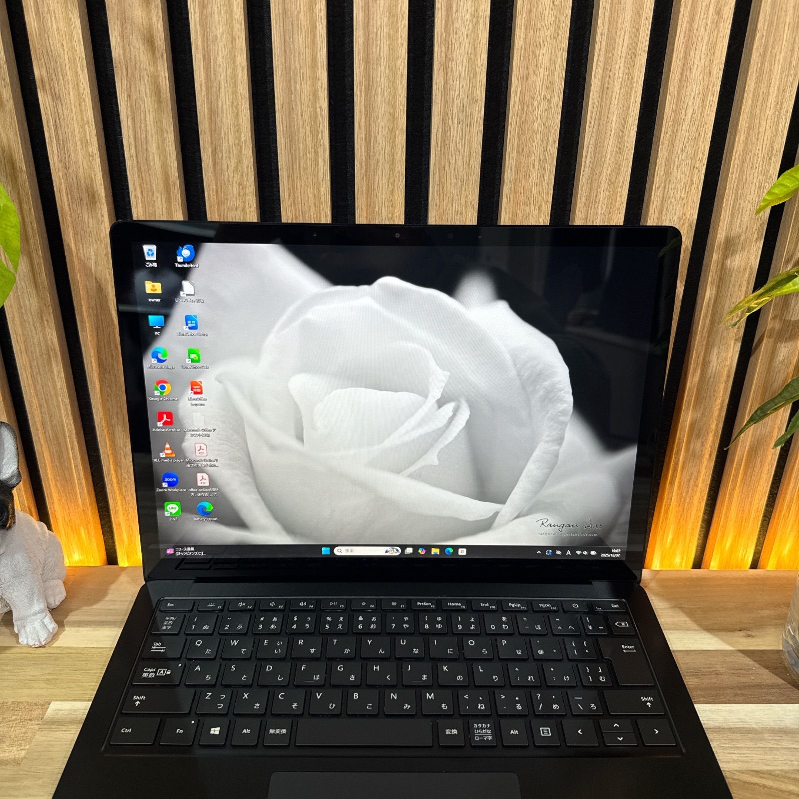 公式ショップ限定価格️/ 準美品《タッチパネル式》Surface Laptop 3 最