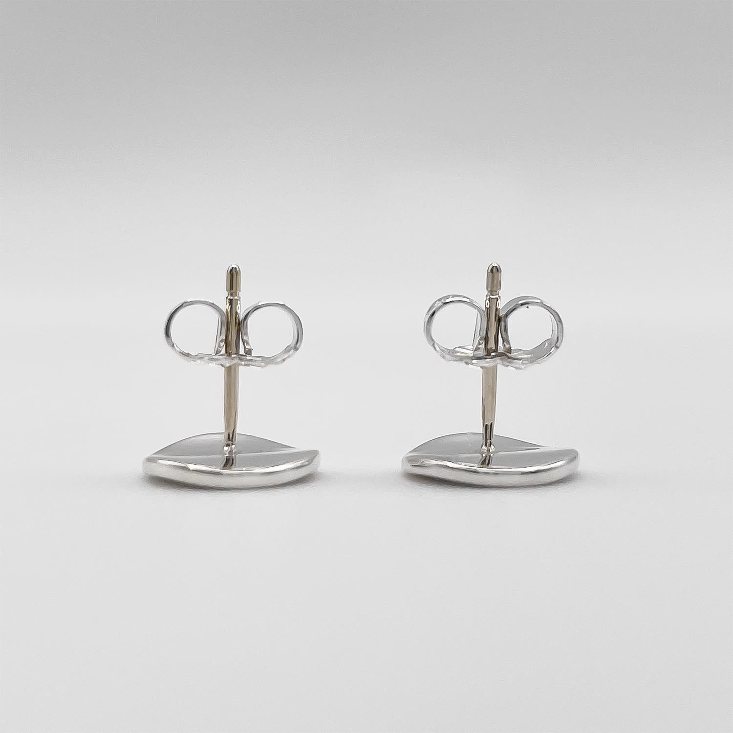 TIFFANY&Co. ティファニー ノーツラウンドピアス SV925 Tiffany&Co. ティファニー ノーツ ピアス ラウンド SV925 新品仕上済