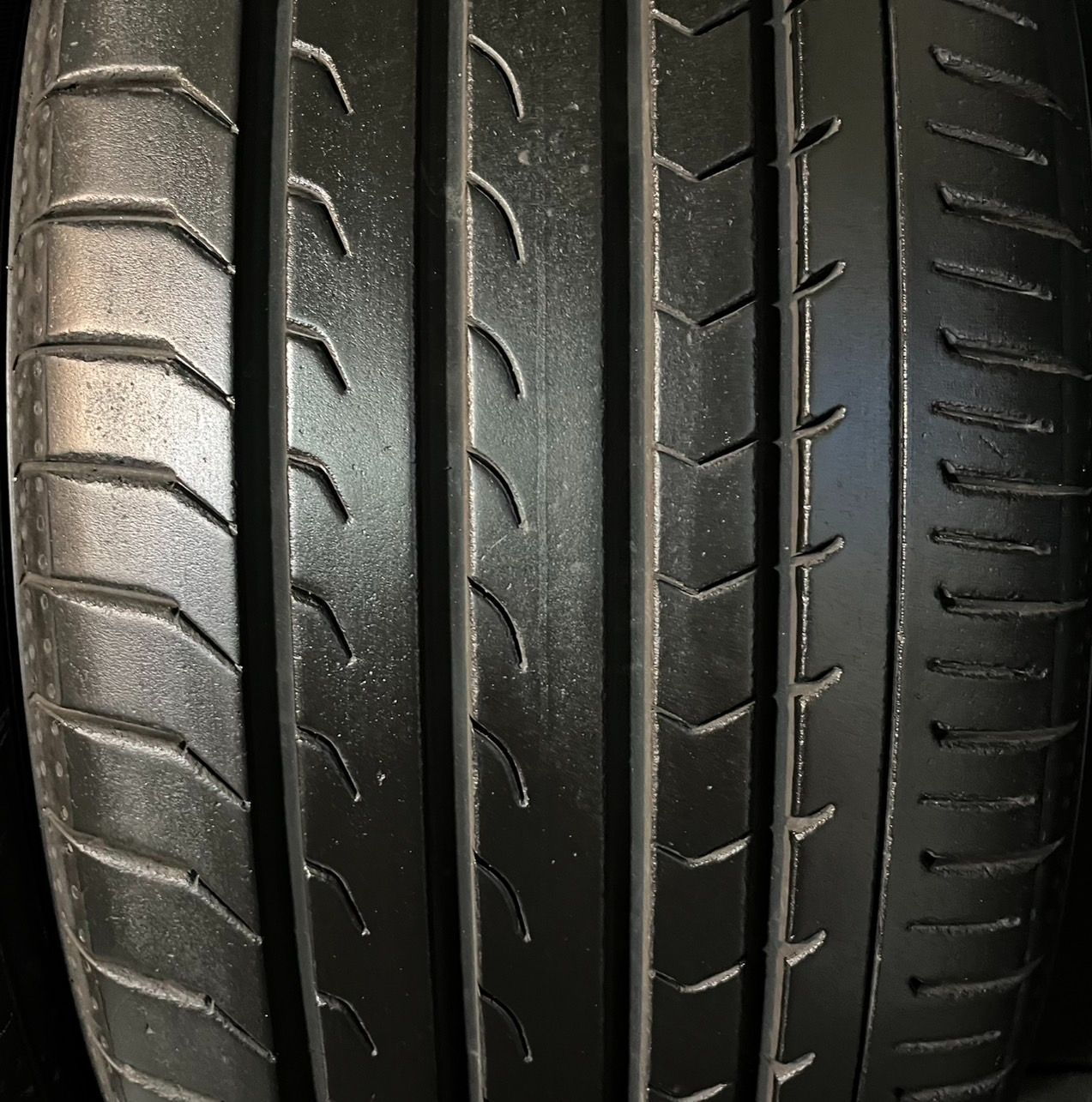  製 約9〜9 2分山 ヨコハマ ブルーアース BluEarth RV 03 215 55 R 17 4本 h_837 17インチ サマータイヤ ノーマルタイヤ