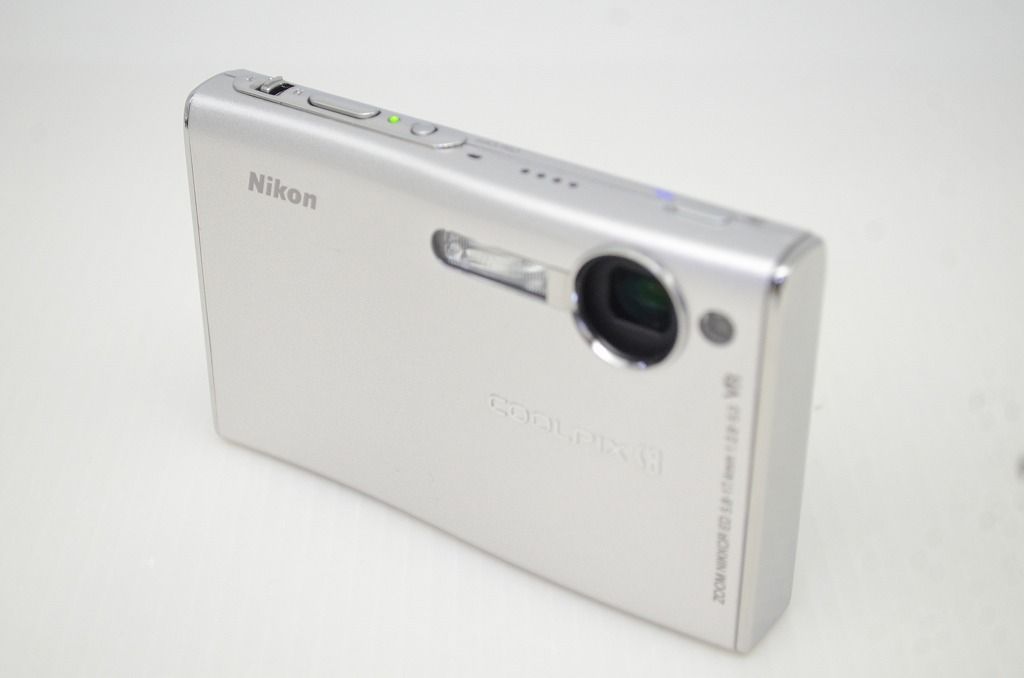 Nikon ニコン COOLPIX S 8 コンパクトデジタルカメラ シルバー 251205 e