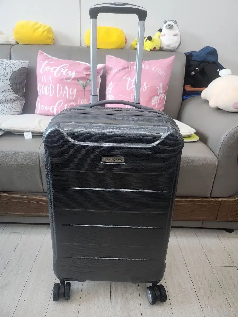 20インチ Samsonite 旅行用キャリー