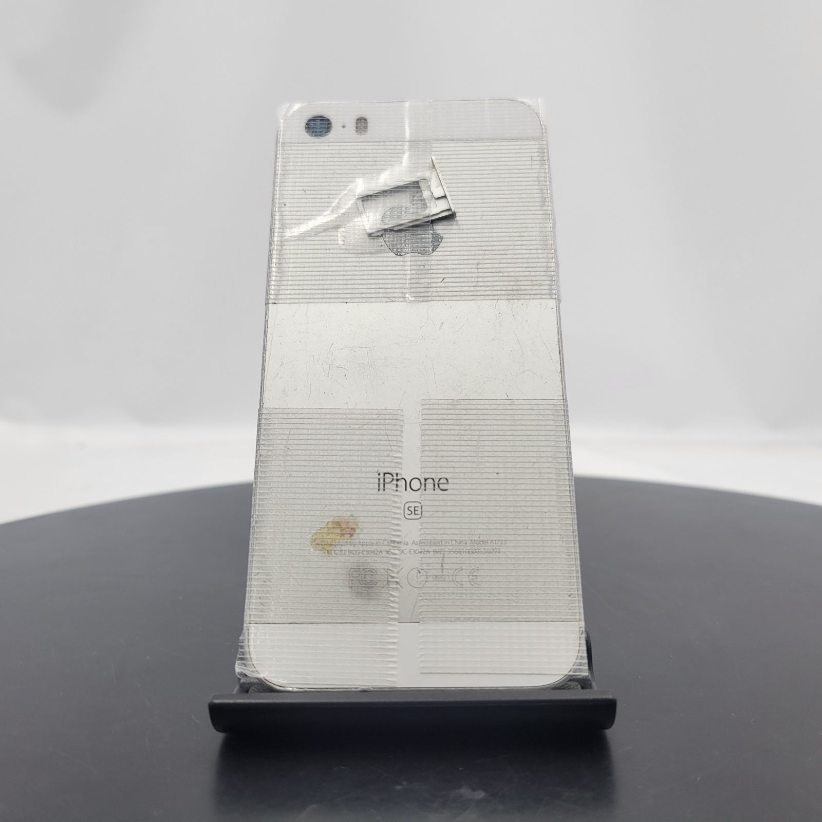 ☆起動不可/ジャンク☆Apple iPhone SE 32GB MP832J/A docomo シルバー