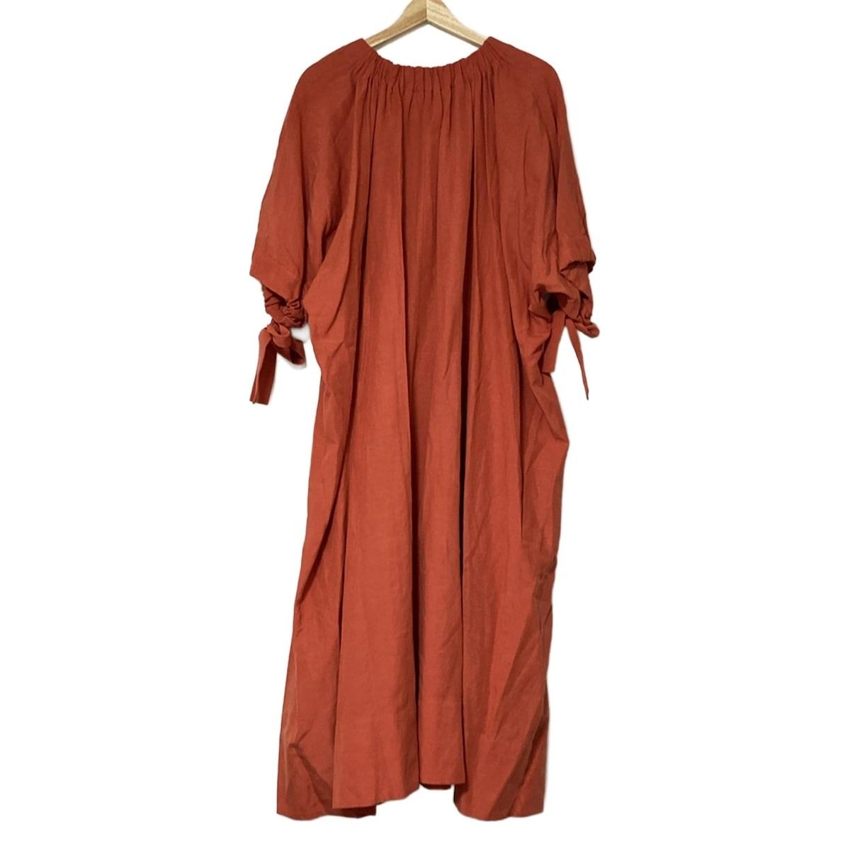 ebure エブール ワンピース サイズ36 S レディース - レッド 半袖 ロング