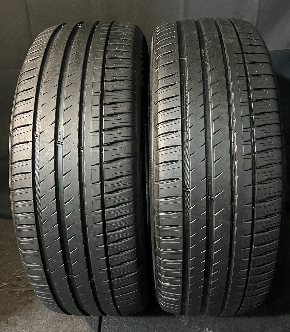 製 約9分山 ミシュラン パイロットスポーツ 4 SUV 235 50 R 21 2本 h_840