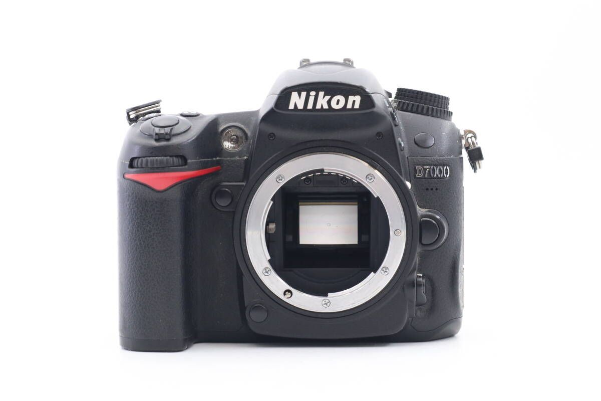 カメラ シャッター数 13,343回 Nikon D7000 ニコン デジタル一眼 ブラック (f11946)