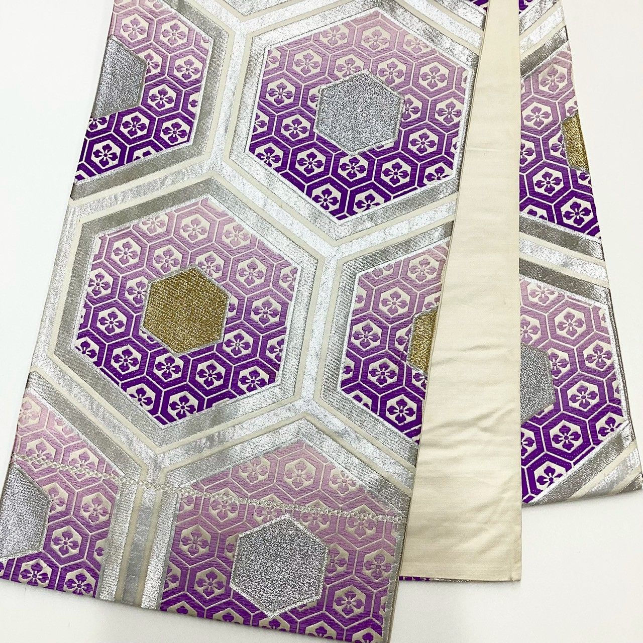 6198］袋帯 花菱亀甲文様 刺繍 金銀糸 六通 正絹 着物 フォーマル