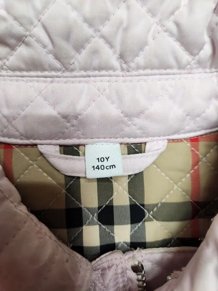 キッズ バーバリー キルティング ジャケット ピンク CHECK 10 Y 140