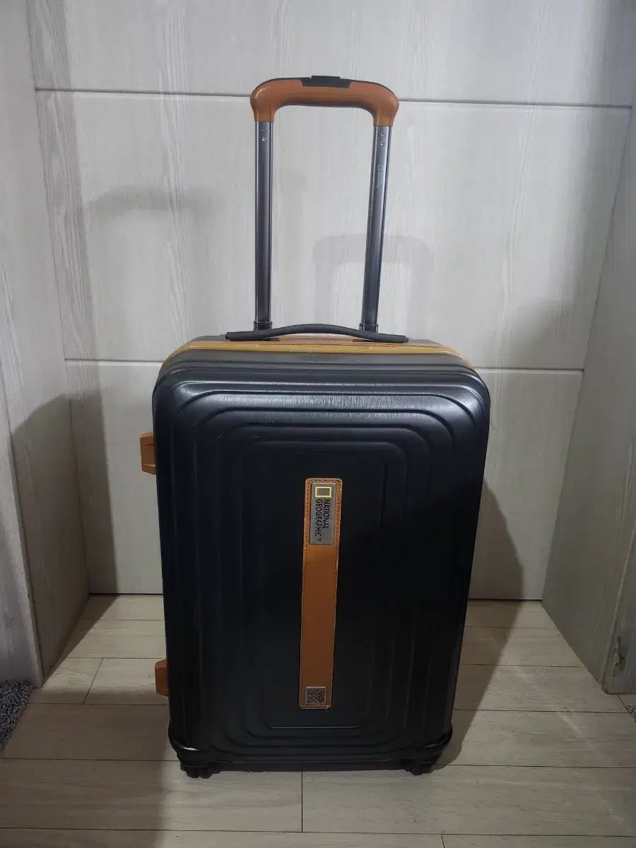 20インチ ナショナルジオグラフィック 旅行用 キャリー