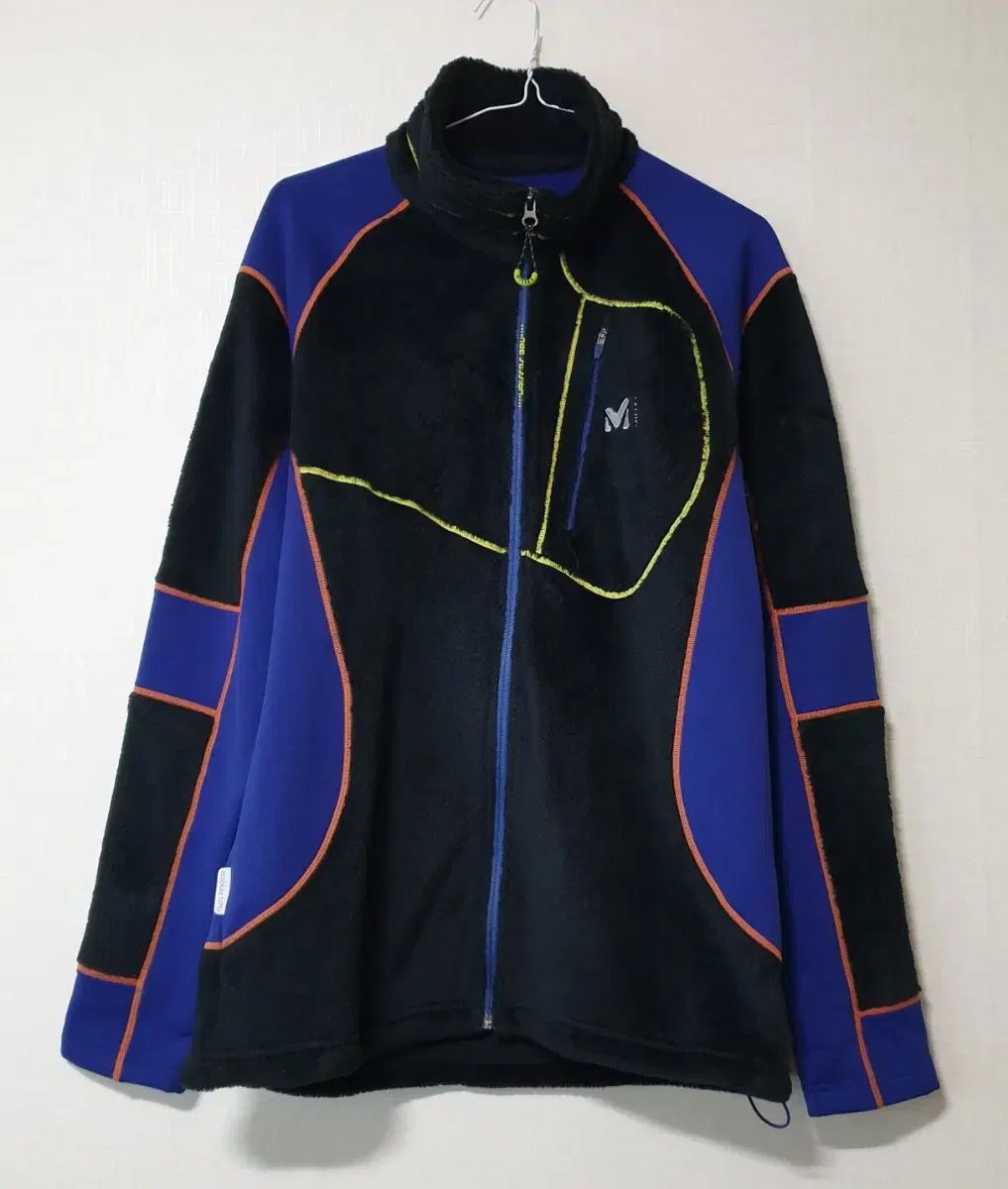 すんごい！仕事運！九眼天珠と水晶！色珍しい！ズーンとくる！