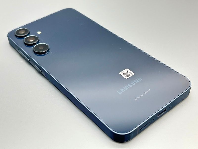 A5343 未使用に近い Galaxy A55 5G SCG27 A5343 未使用に近い Galaxy A55 5G SCG27