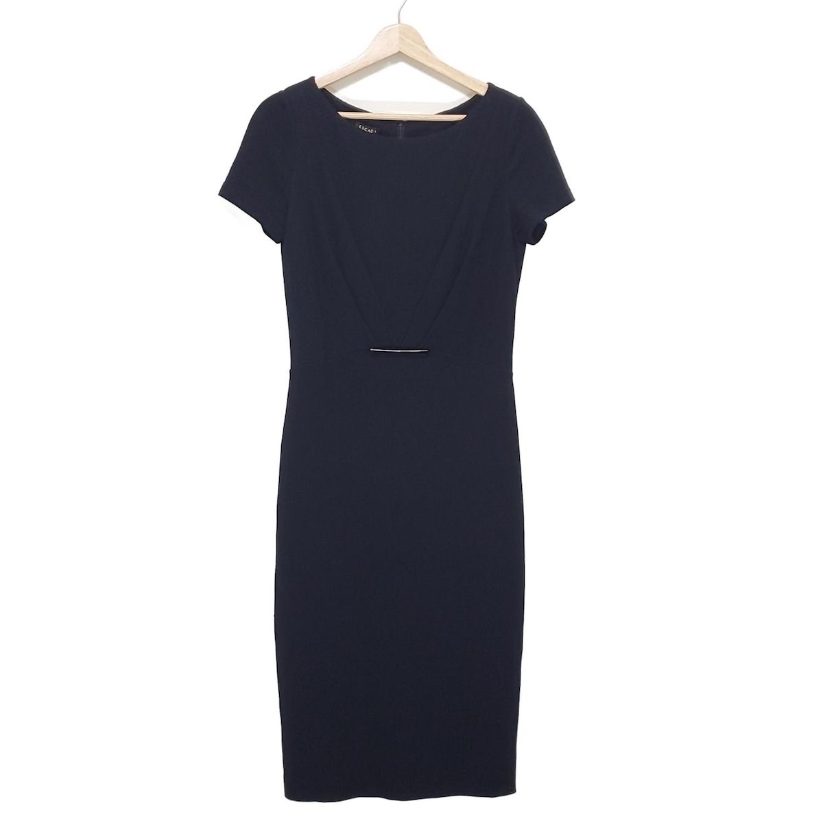 ESCADA エスカーダ ワンピース サイズ36 M レディース - 黒 クルーネック|半袖|ロング