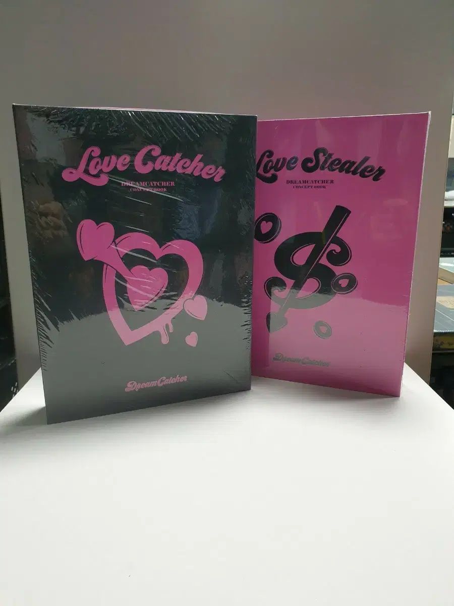 ドリームキャッチャー Love Stealer コンセプトブック 2種 セット