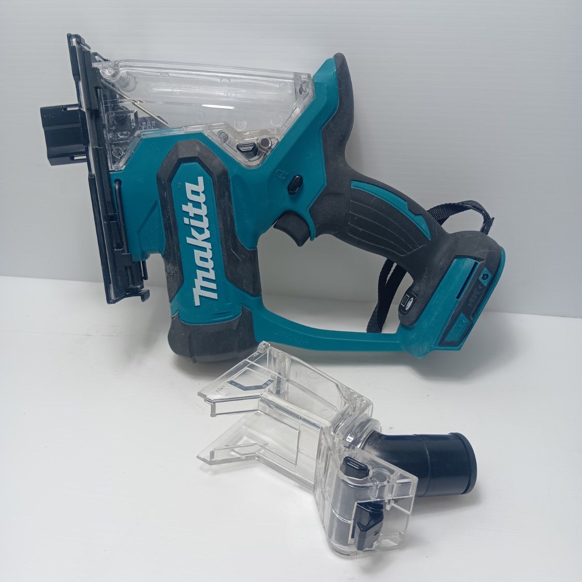 MAKITA マキタ ボードカッタ 程度B 本体のみ 14.4 v ダストコレクタ付 SD 140 D ブルー