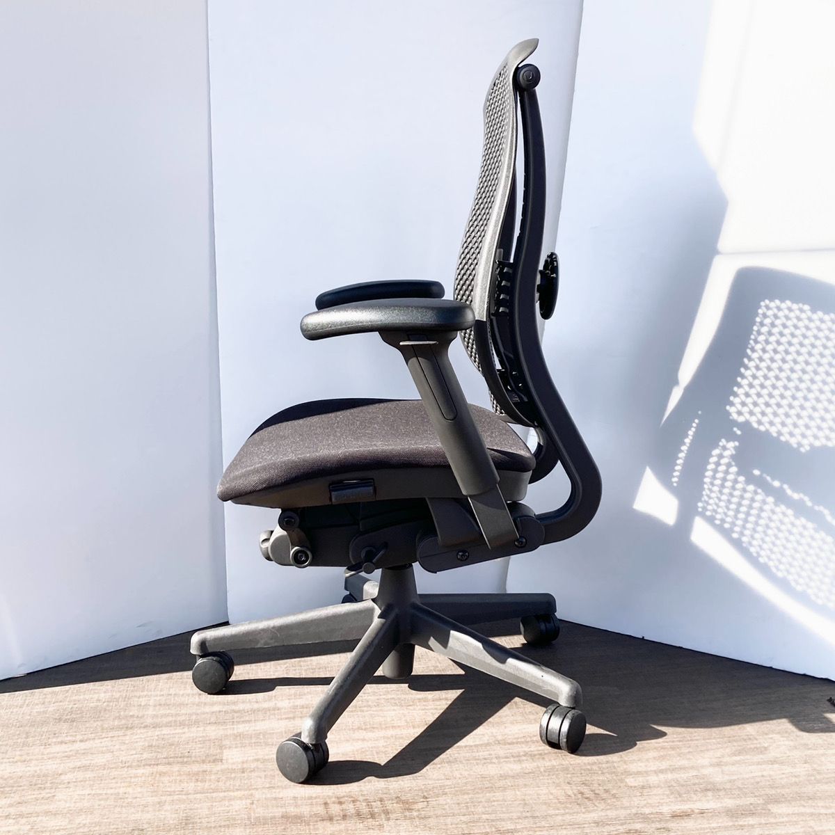 Herman Miller ハーマンミラー セラチェア Celle Chair ブラック 