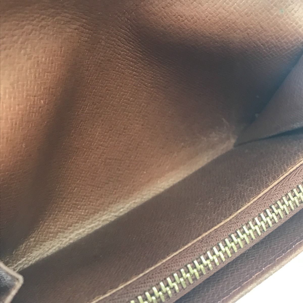 ポルトモネジップ M