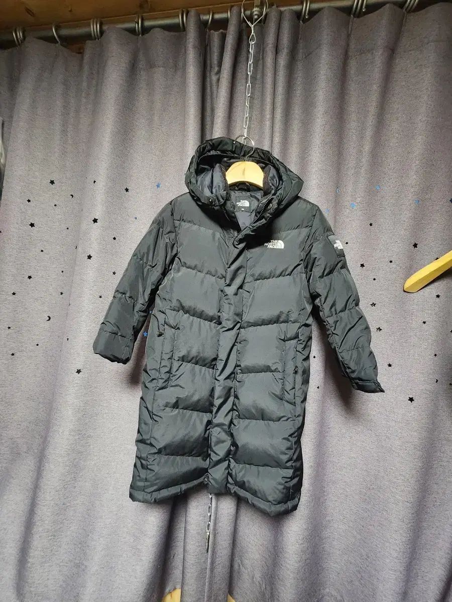 THE NORTH FACE ザノースフェイス キッズロングダウンジャケット ブラック - 120 6-7歳