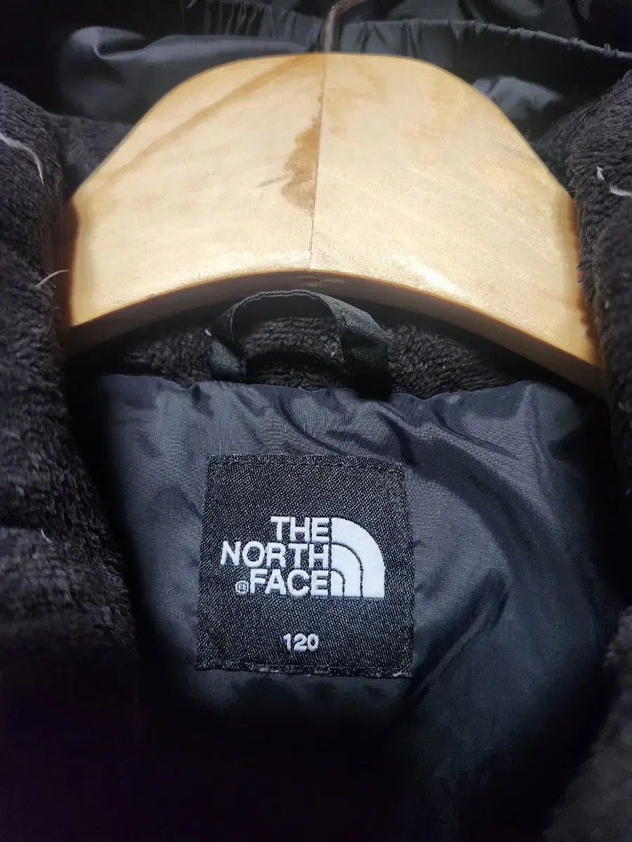THE NORTH FACE ザノースフェイス キッズロングダウンジャケット ブラック - 120 6-7歳