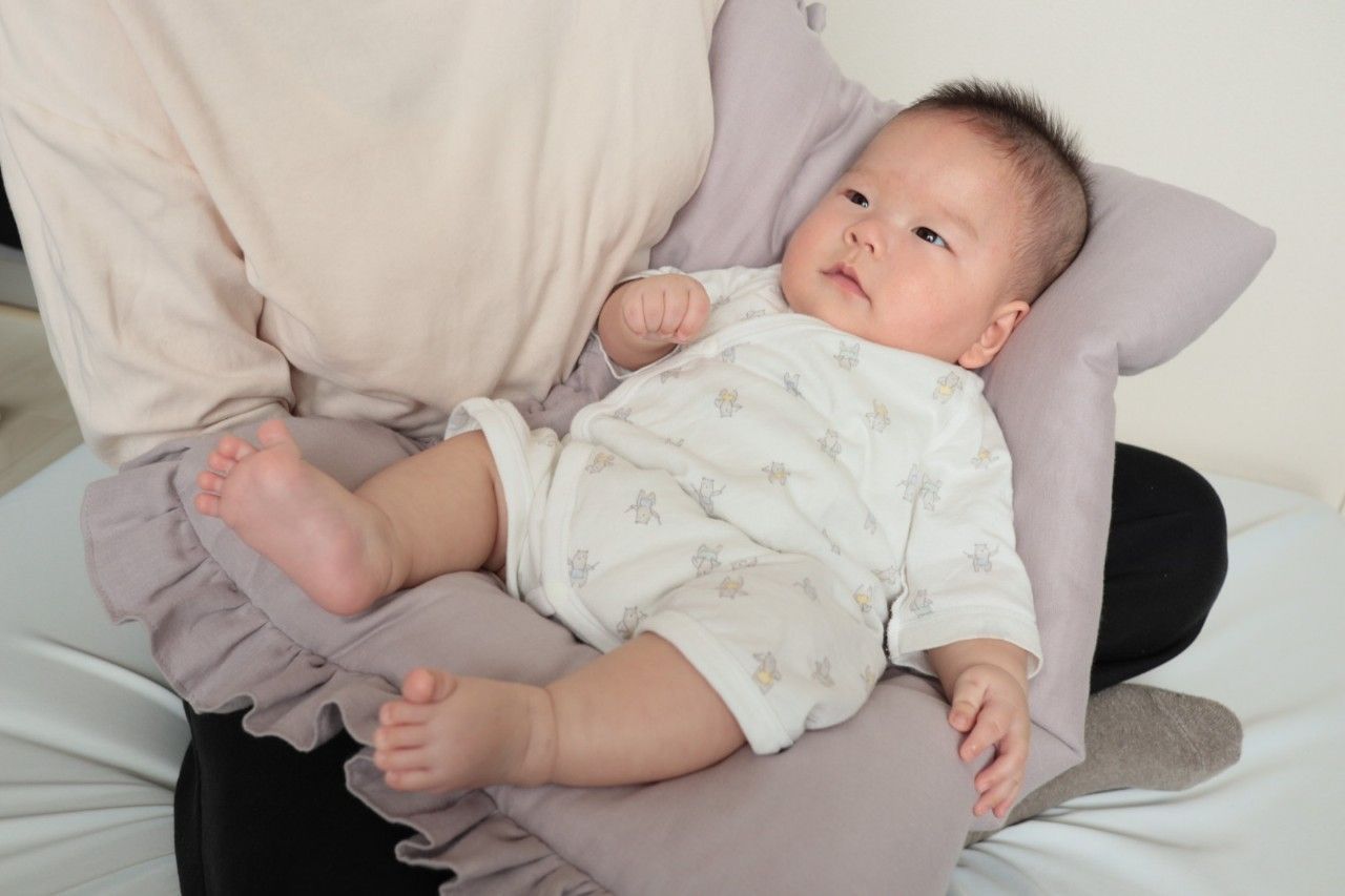  赤ちゃん抱っこふとん（グレージュ）　赤ちゃんぐっすり受注生産 ベビー布団・セット