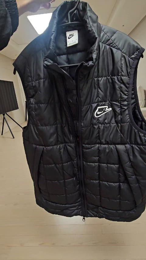 Nike ブラック ダウンベスト　XL ナイキ ブラック ダウン ベスト XL