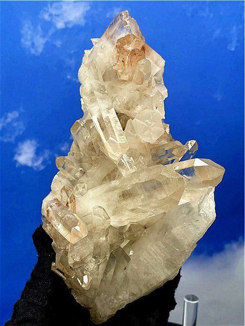 ◇超強いパワー天然水晶クラスターB86B6/147B84A - メルカリ