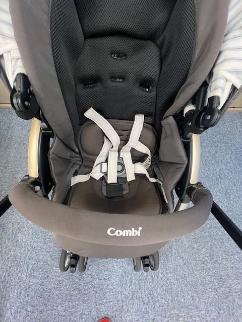 クリーニング済み 説明書付 アンブレッタ 4キャス エッグショック UH