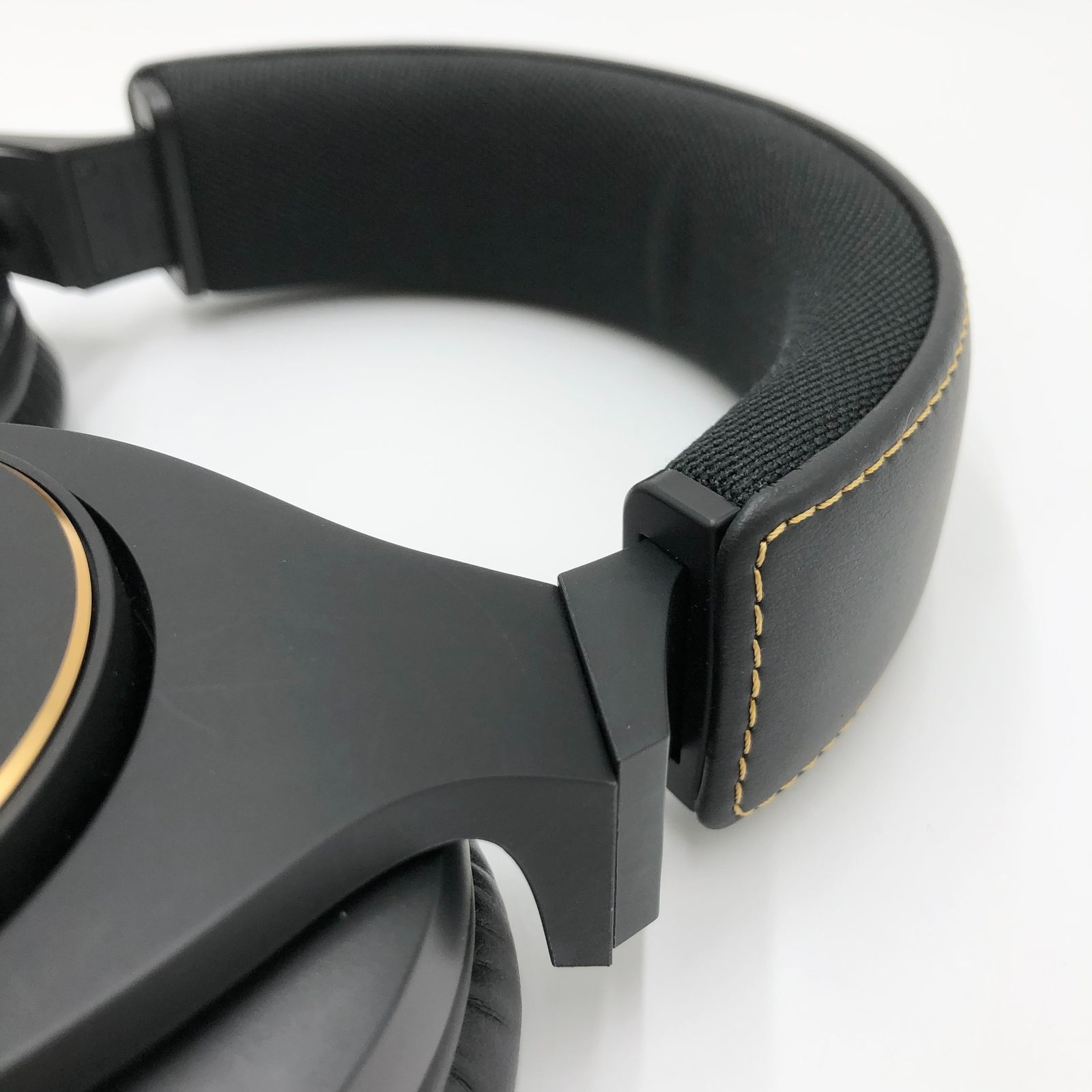 SHURE シュア プロフェッショナル・スタジオ・ヘッドホン SRH840A-A