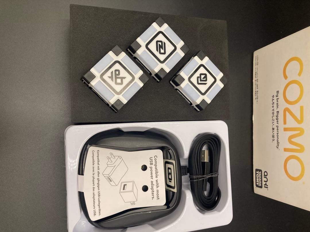 完動美品C】COZMO (コズモ) AIロボット クリスマス プレゼント 子ども