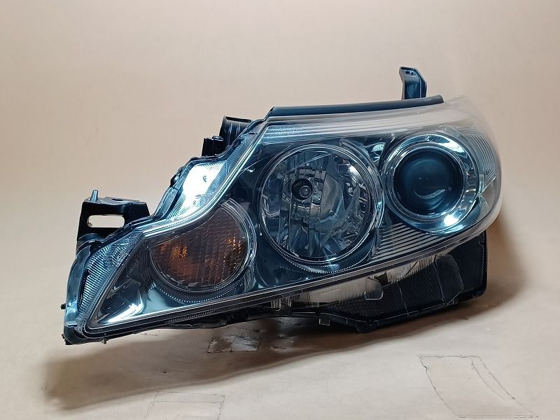 エスティマ　ヘッドライト 右　ジャンク コーティング済 エスティマ ACR55W 左ヘッドランプ・ヘッドライト 購入