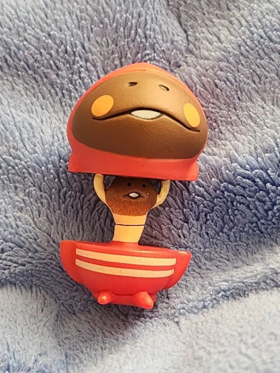 K18WGエメラルド0.38カラットダイヤモンド0.01カラットペンダントトップ