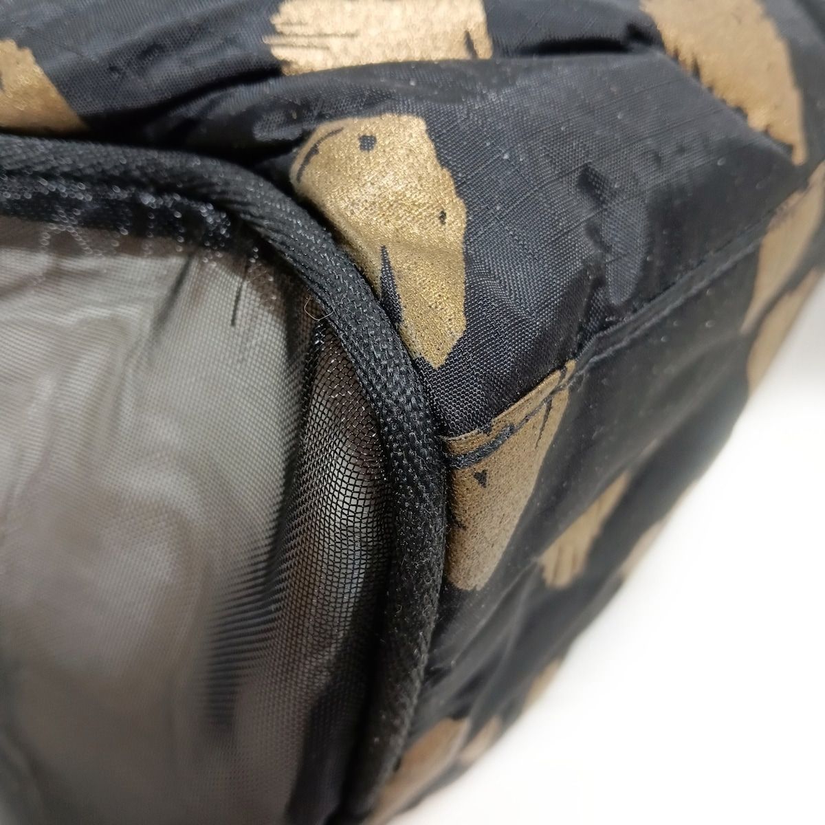 黒×ゴールド ペットバッグ