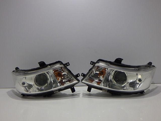ワゴンR　スティングレー　ヘッドライト　左右　HID　MH23S　100-59191　コーティング　251208055